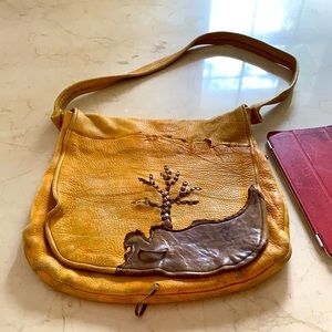 Vintage 70’s handmade leather bag